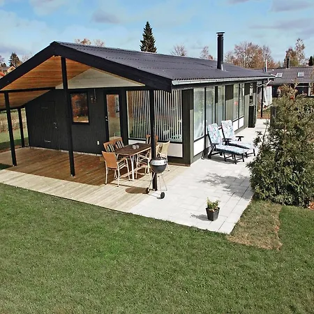 3 Bedroom In Vakantiehuis Hejls