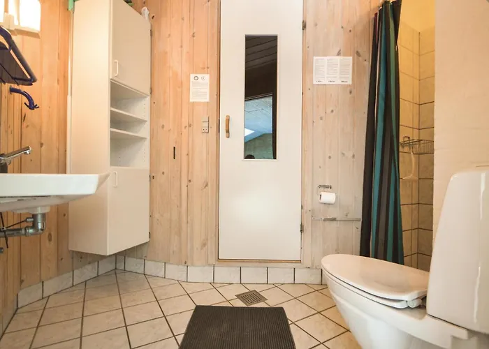 Semesterbostad 3 Bedroom In Hejls