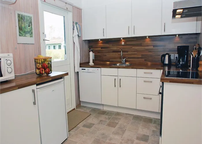 Semesterbostad 3 Bedroom In *